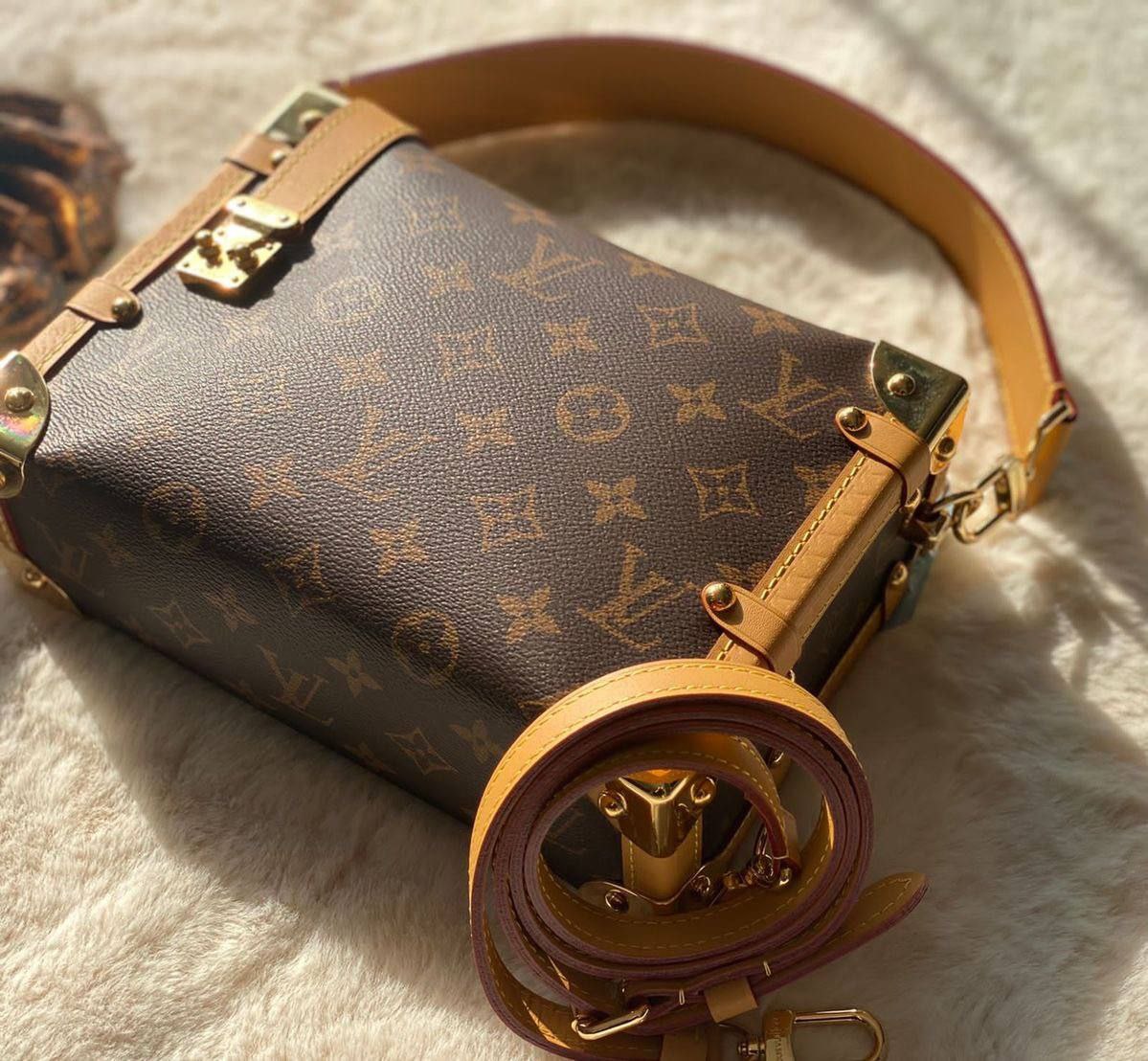 LV BAG