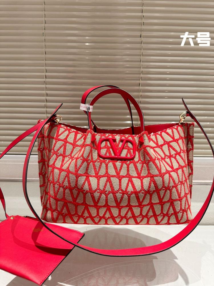 VALENTINO BAG