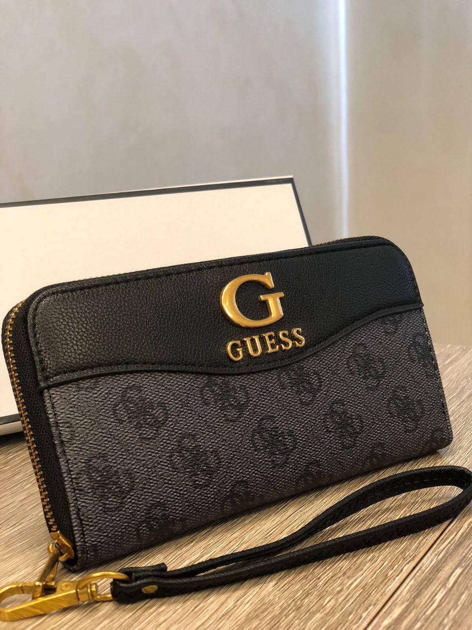 Guess Wallet