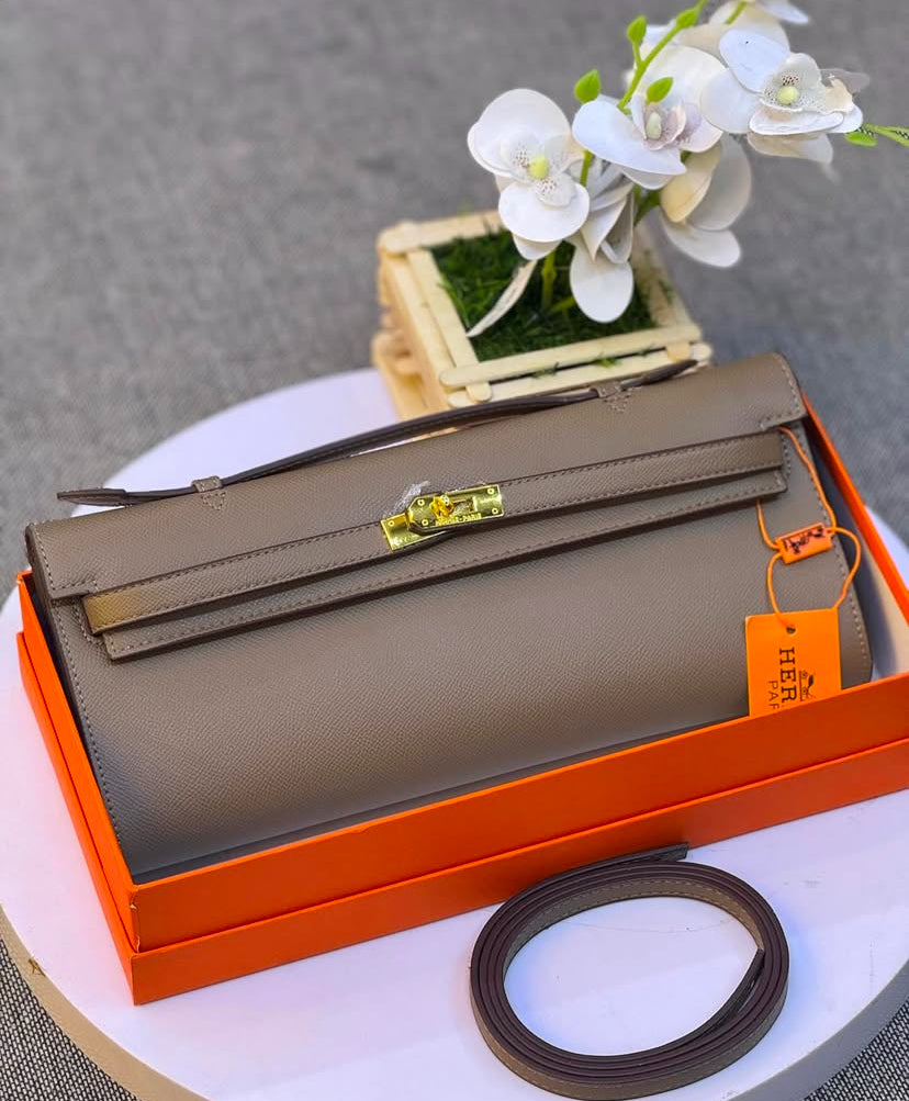 HERMES CLUTCH