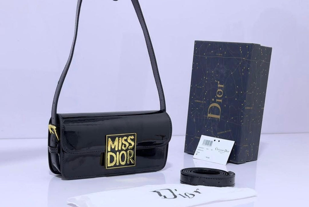 MISS DIOR