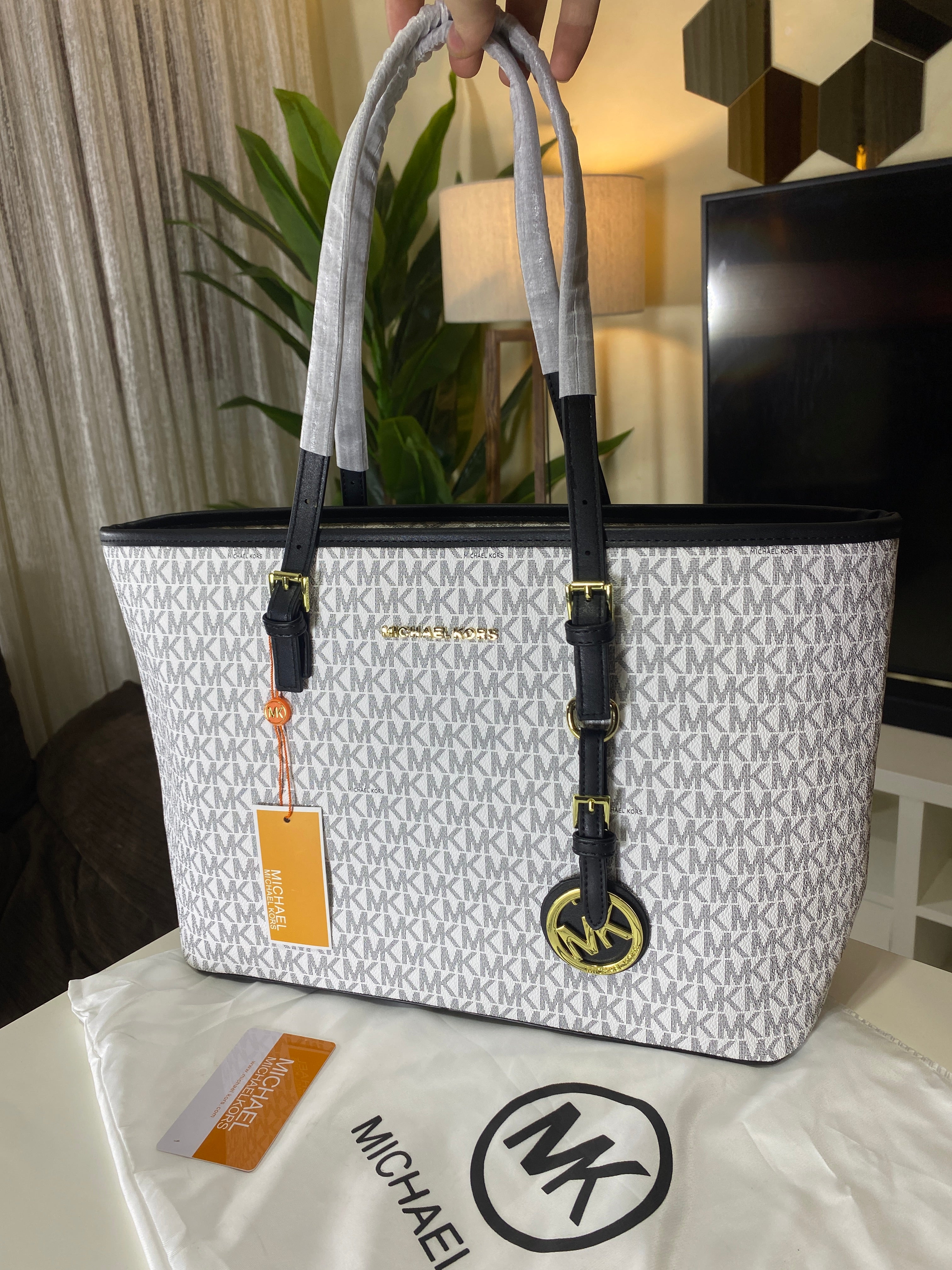 MICHAEL KORS BAG