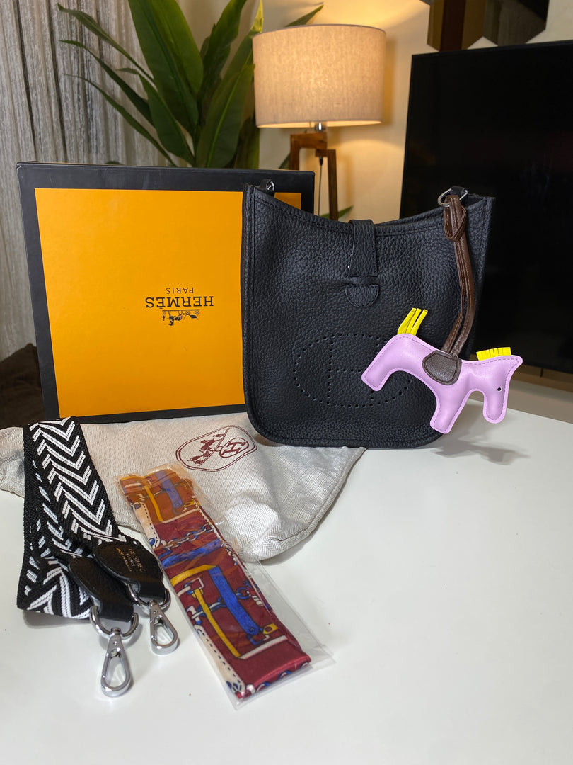 HERMES BAG ( Natural Leather )