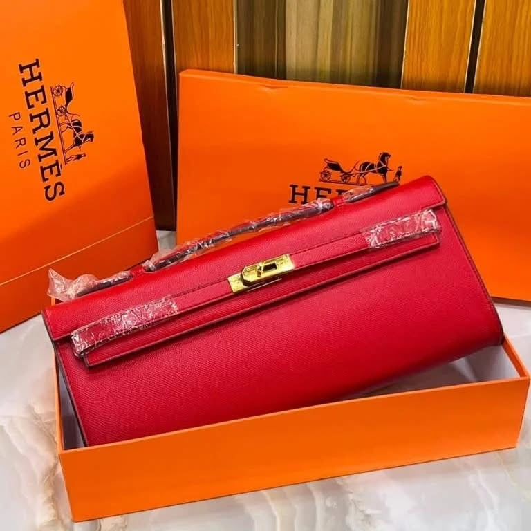 HERMES CLUTCH
