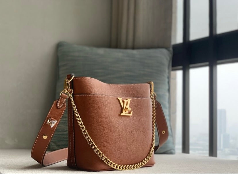 LV BAG
