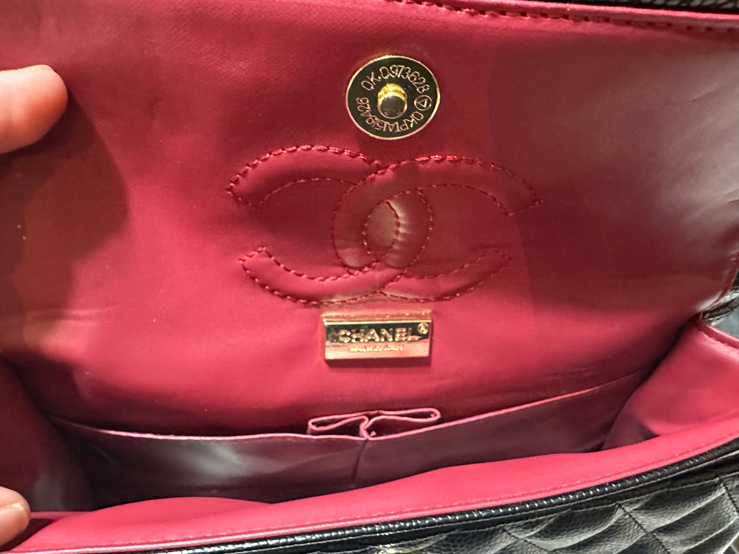 CHANEL BAG (20x30)cm