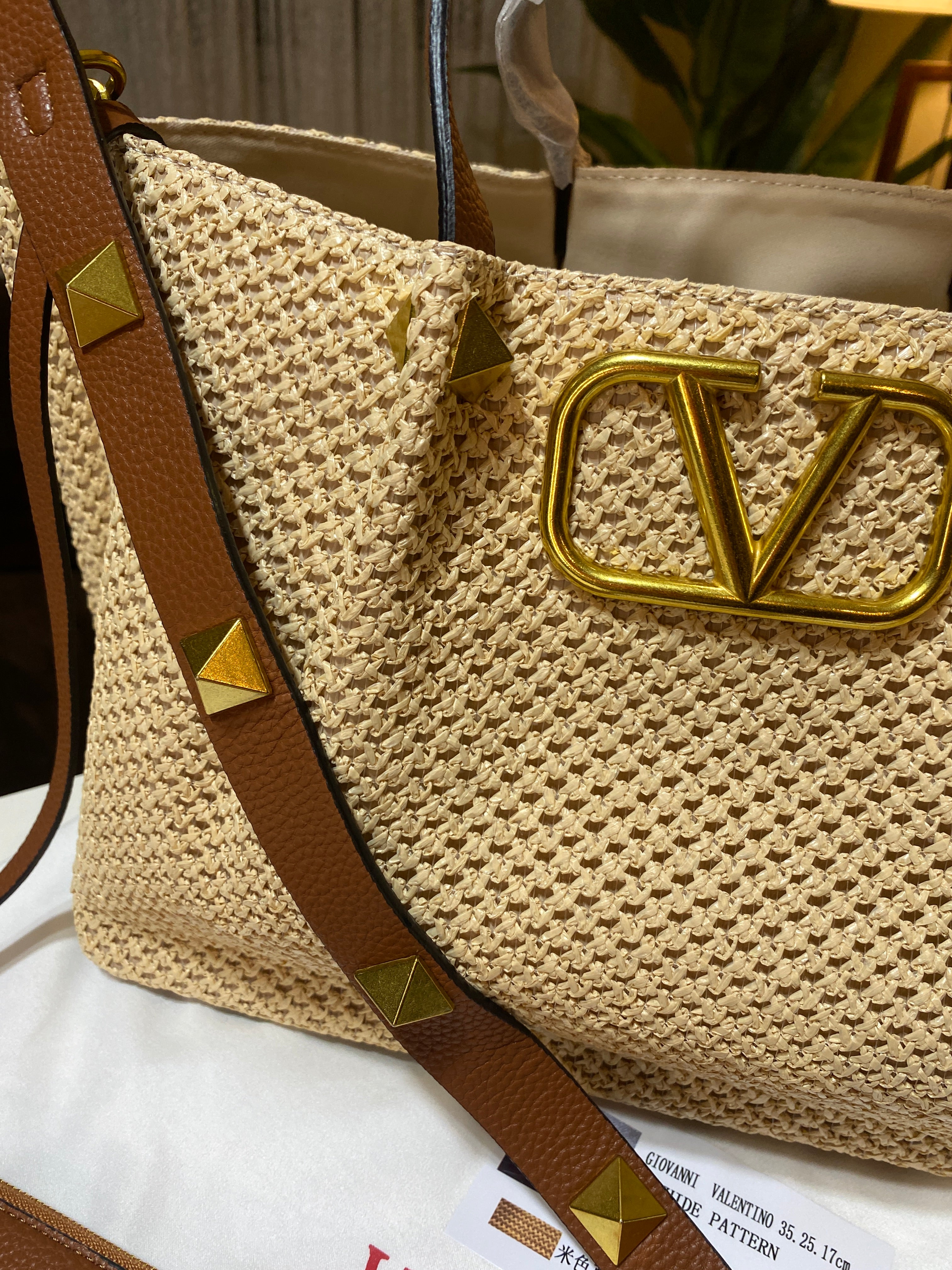 Medium Straw Summer Tote Valentino Bag