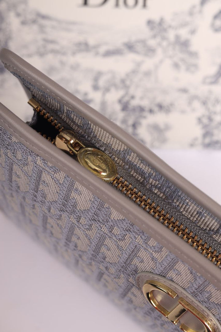 DIOR CLUTCH