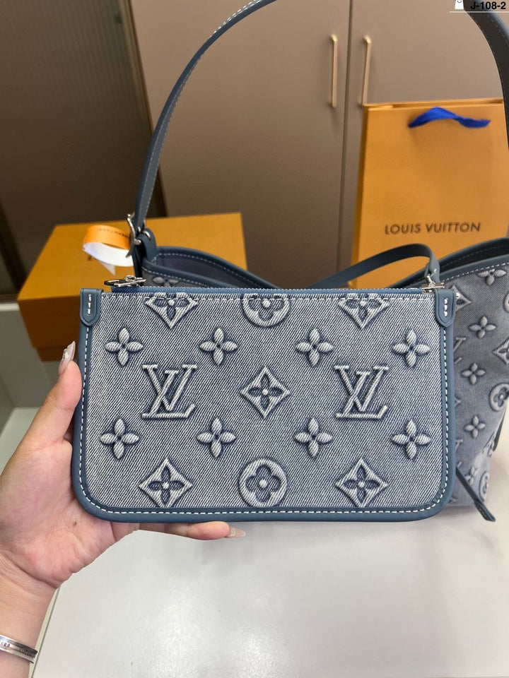 LV BAG