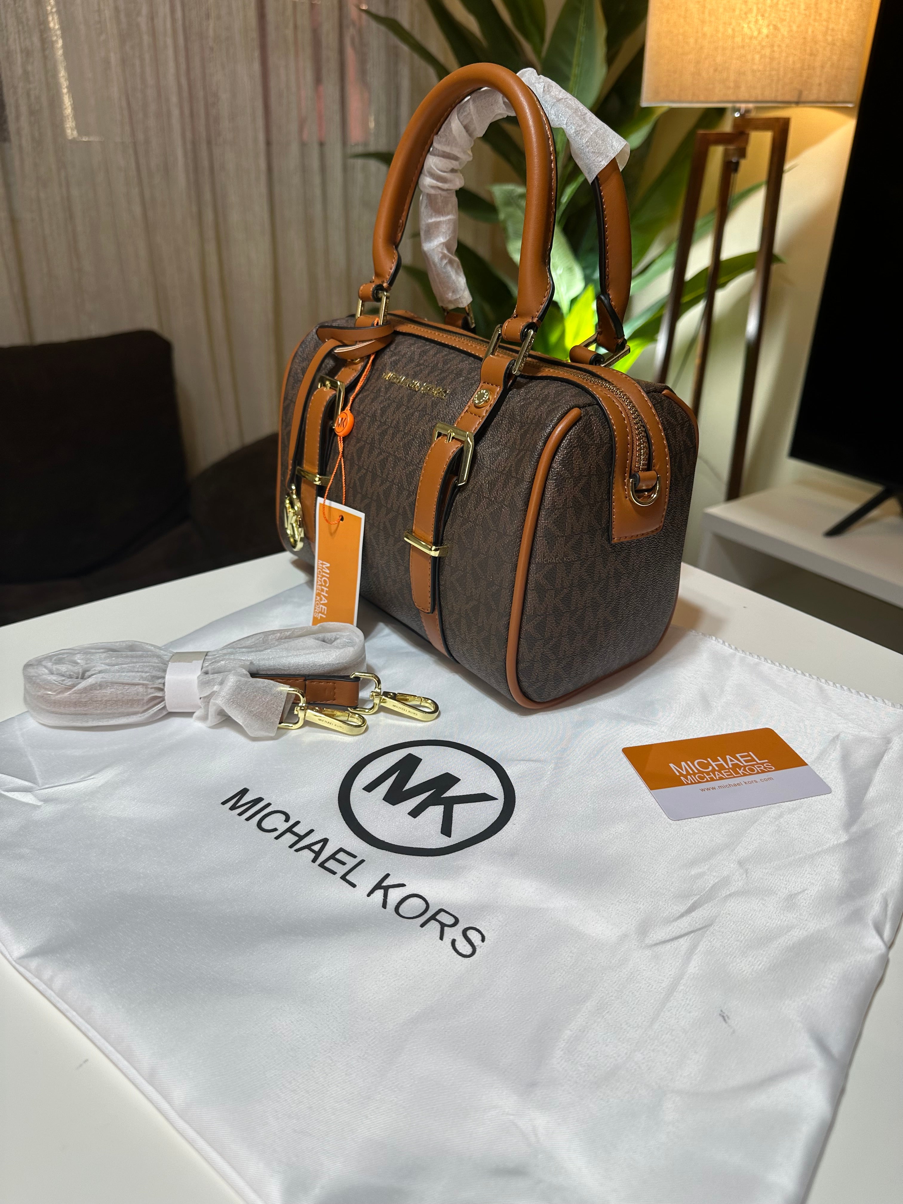 MICHAEL KORS BAG
