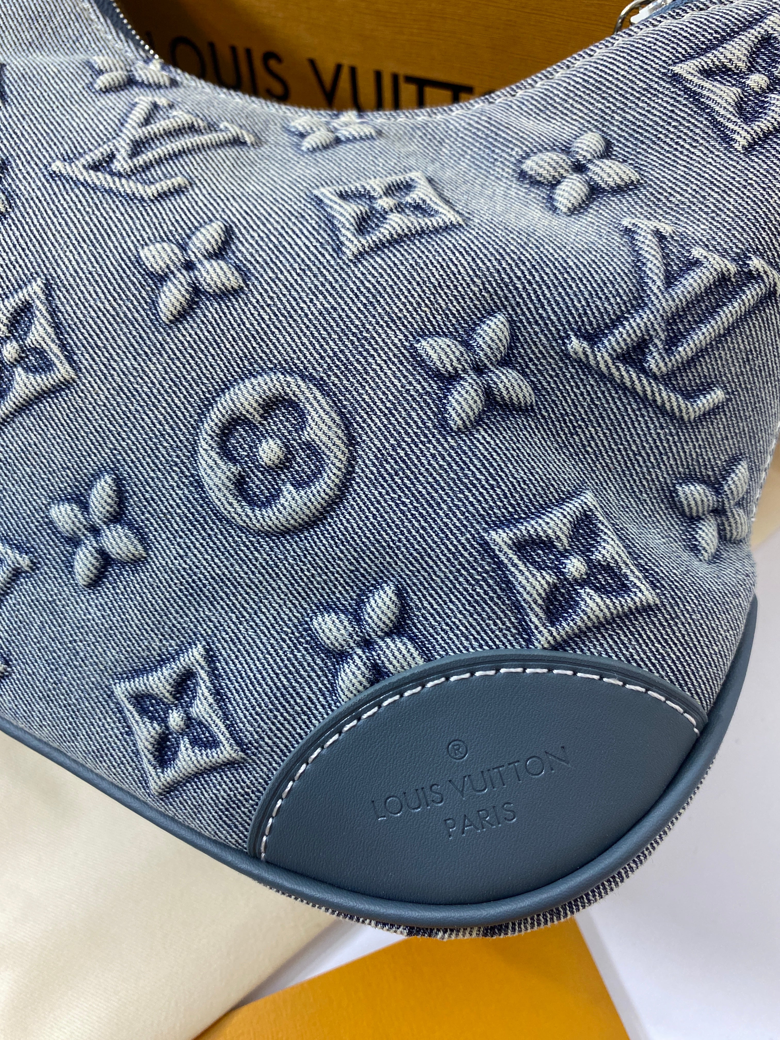 LV BAG