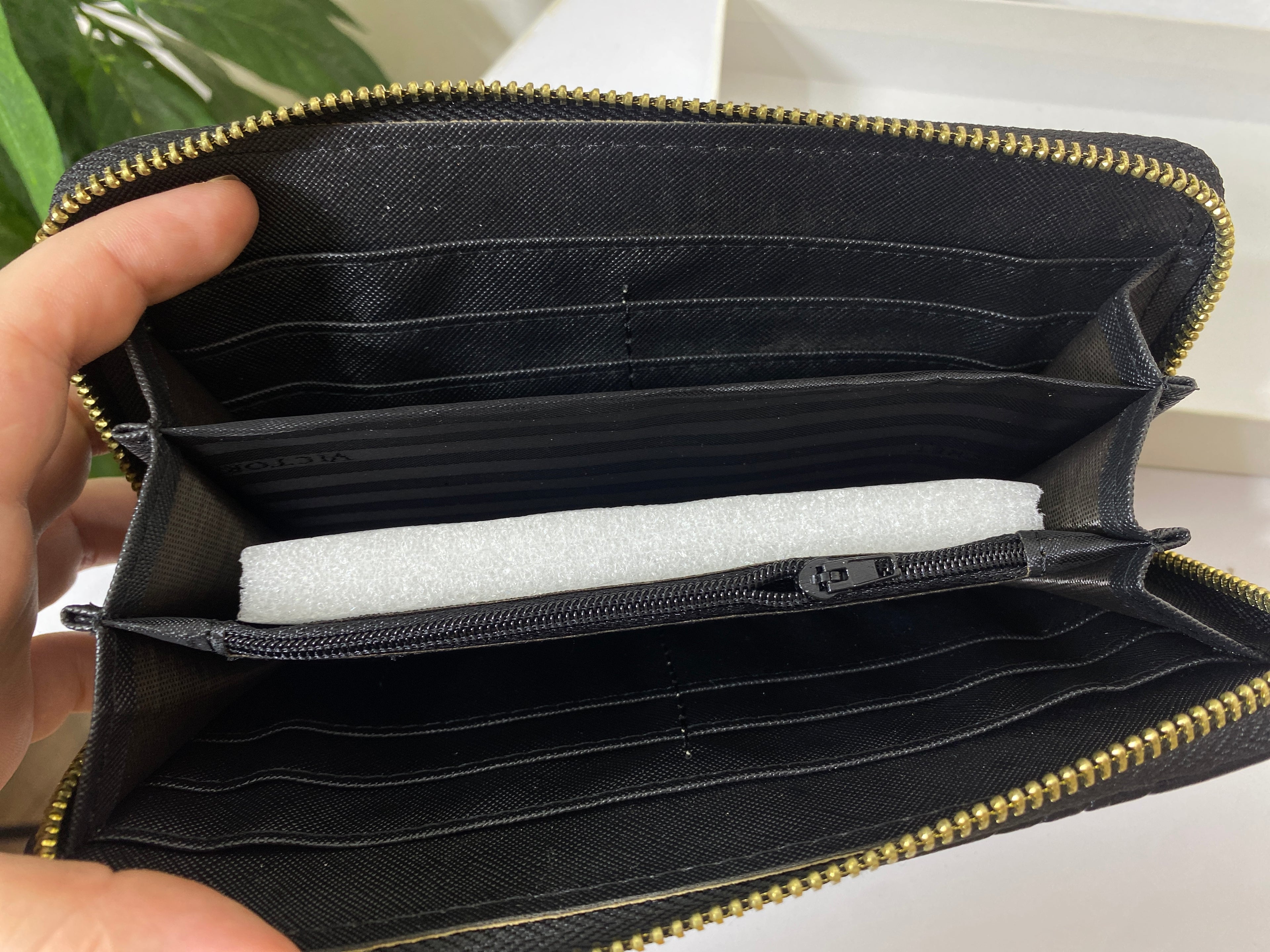 CH Wallet