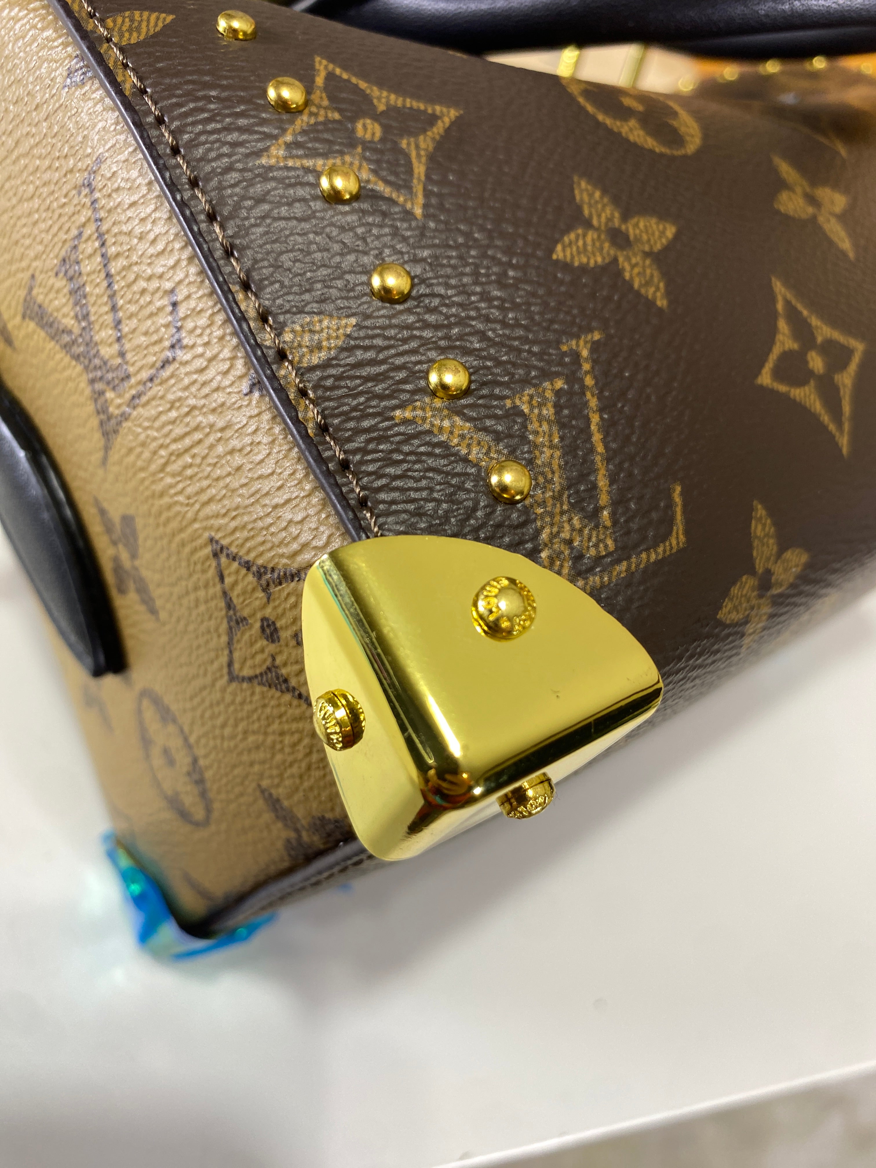 LV BAG