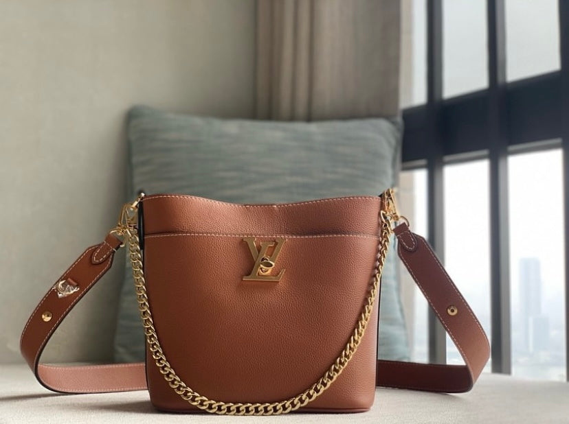 LV BAG