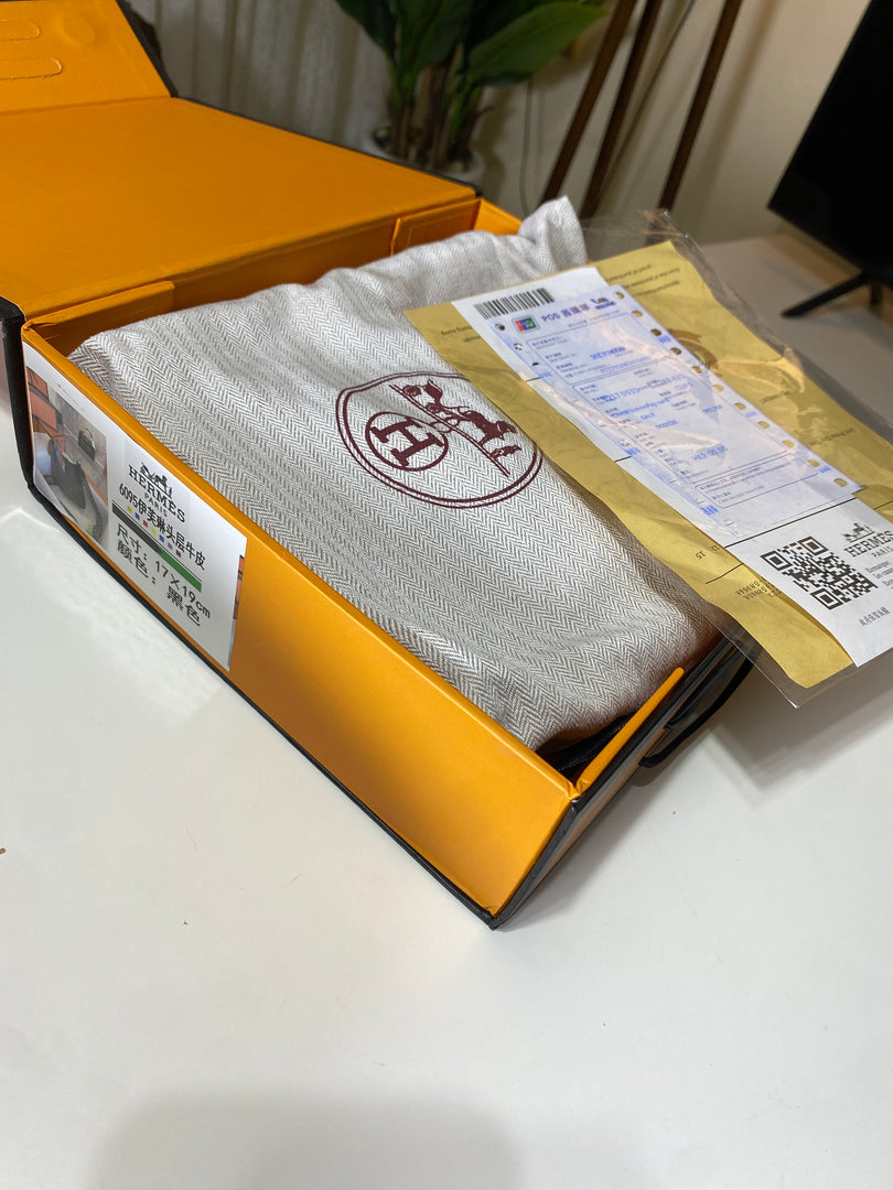HERMES BAG ( Natural Leather )
