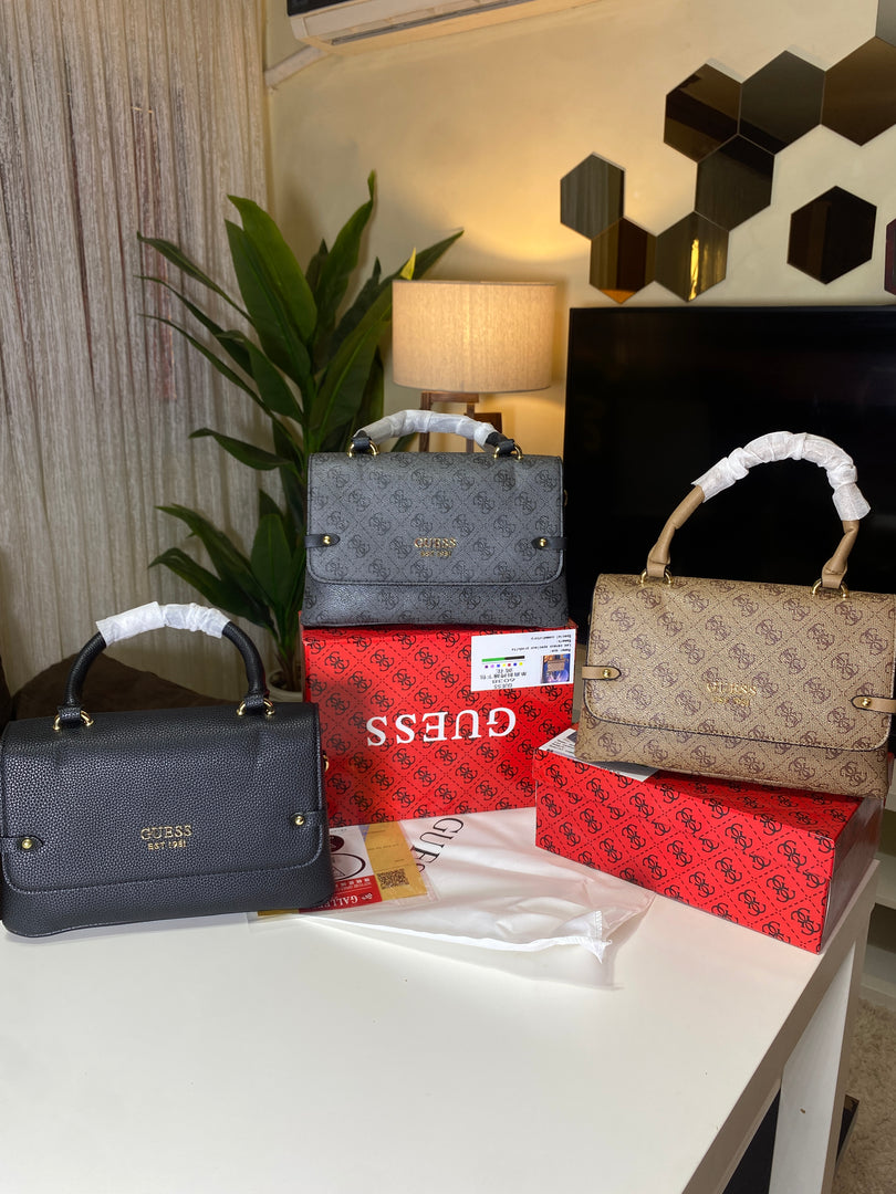 GUESS BAG