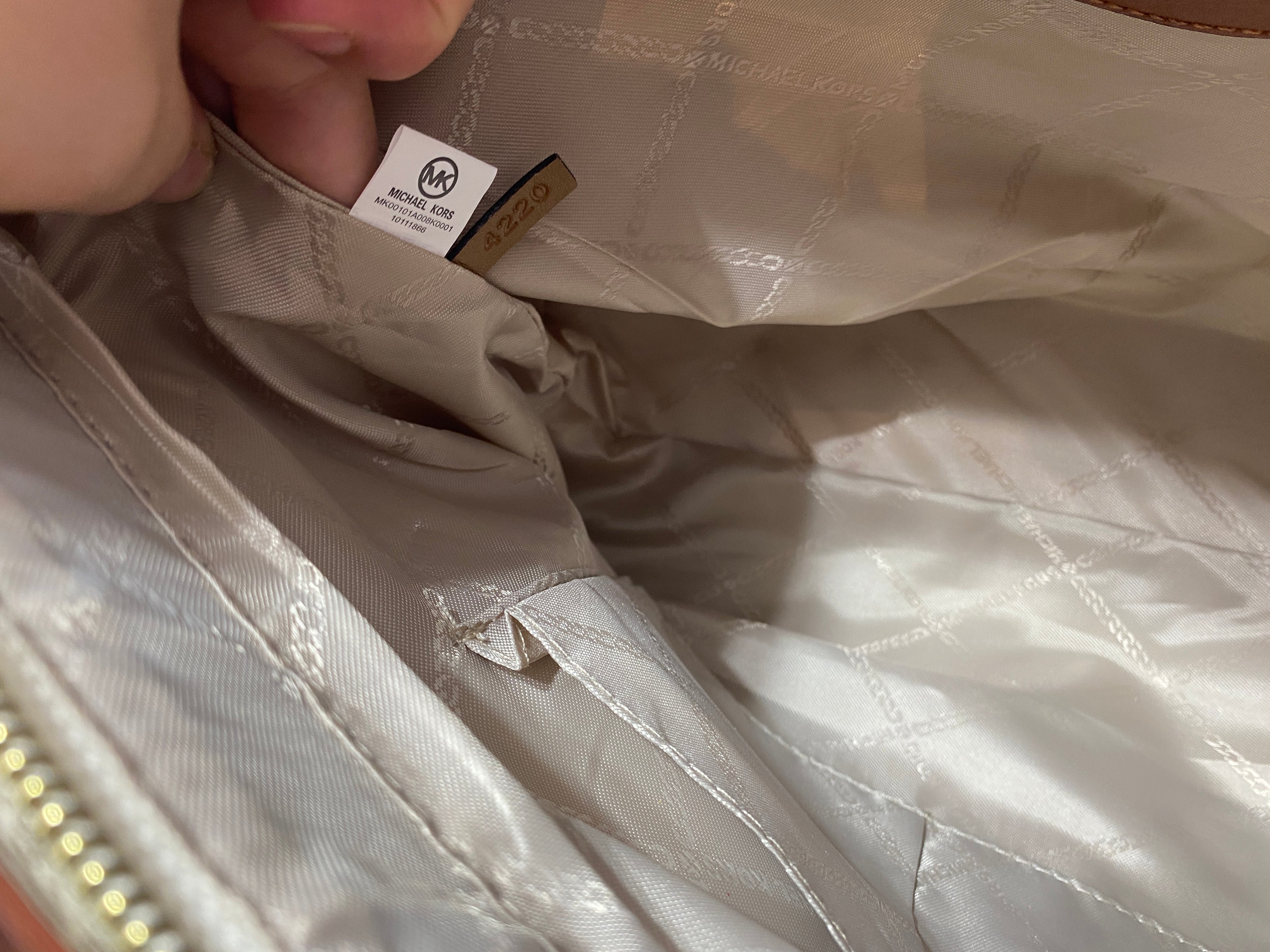 MICHAEL KORS BAG