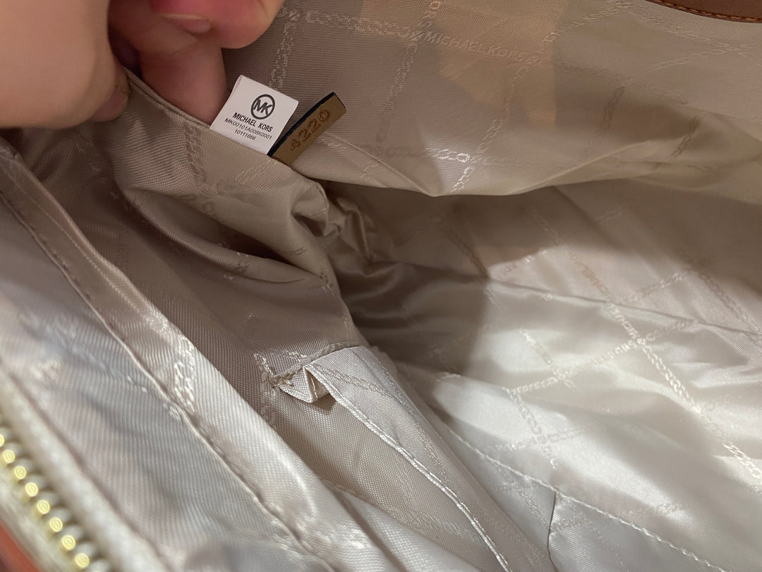 MICHAEL KORS BAG