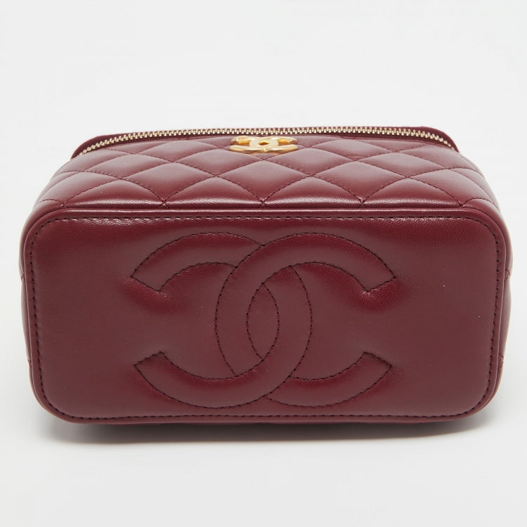 Chanel Black Calfskin Chain Vanity Bag