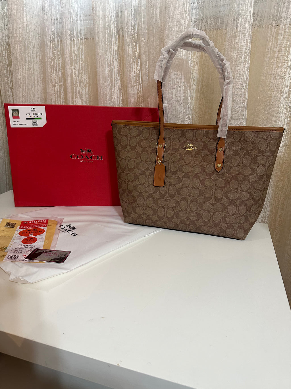 COACH BAG