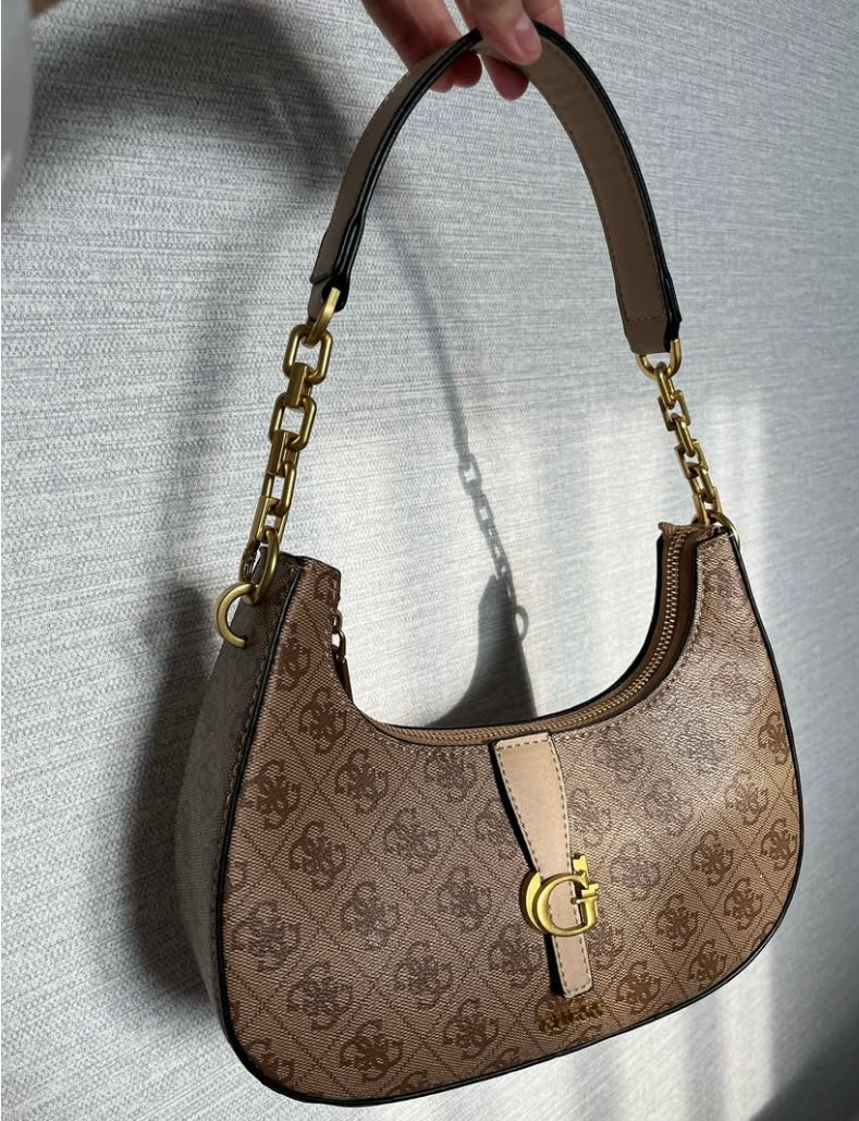 GUESS BAG