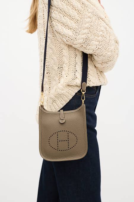 HERMES BAG ( Natural Leather )