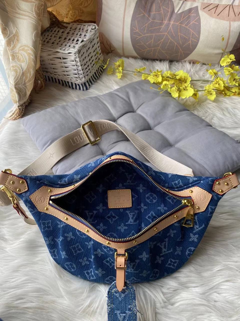LV BAG