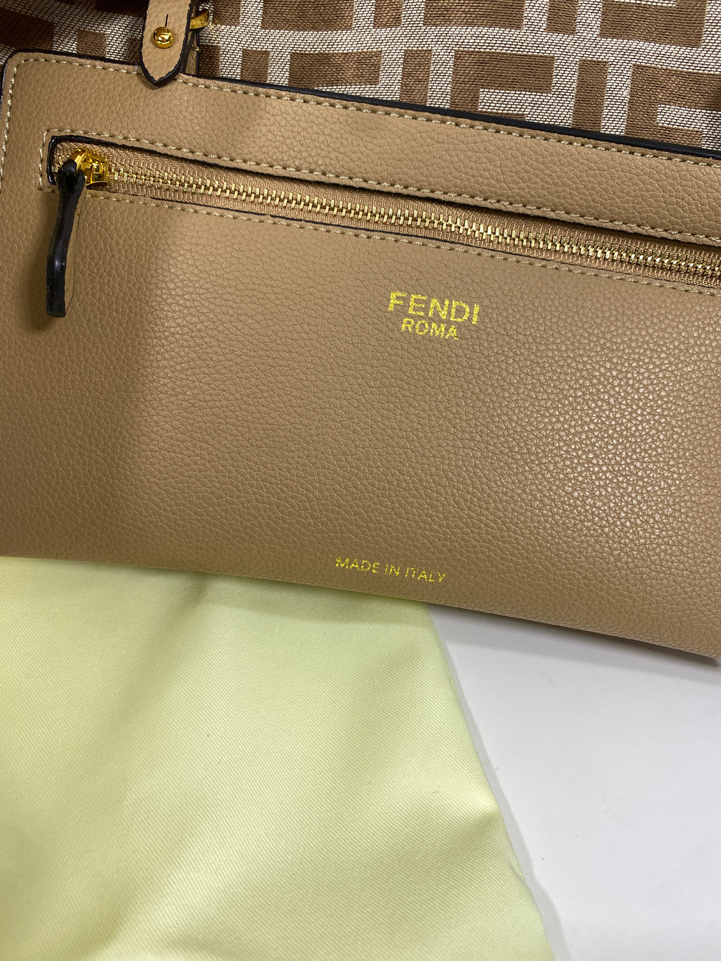 FENDI BAG ( Double Face)