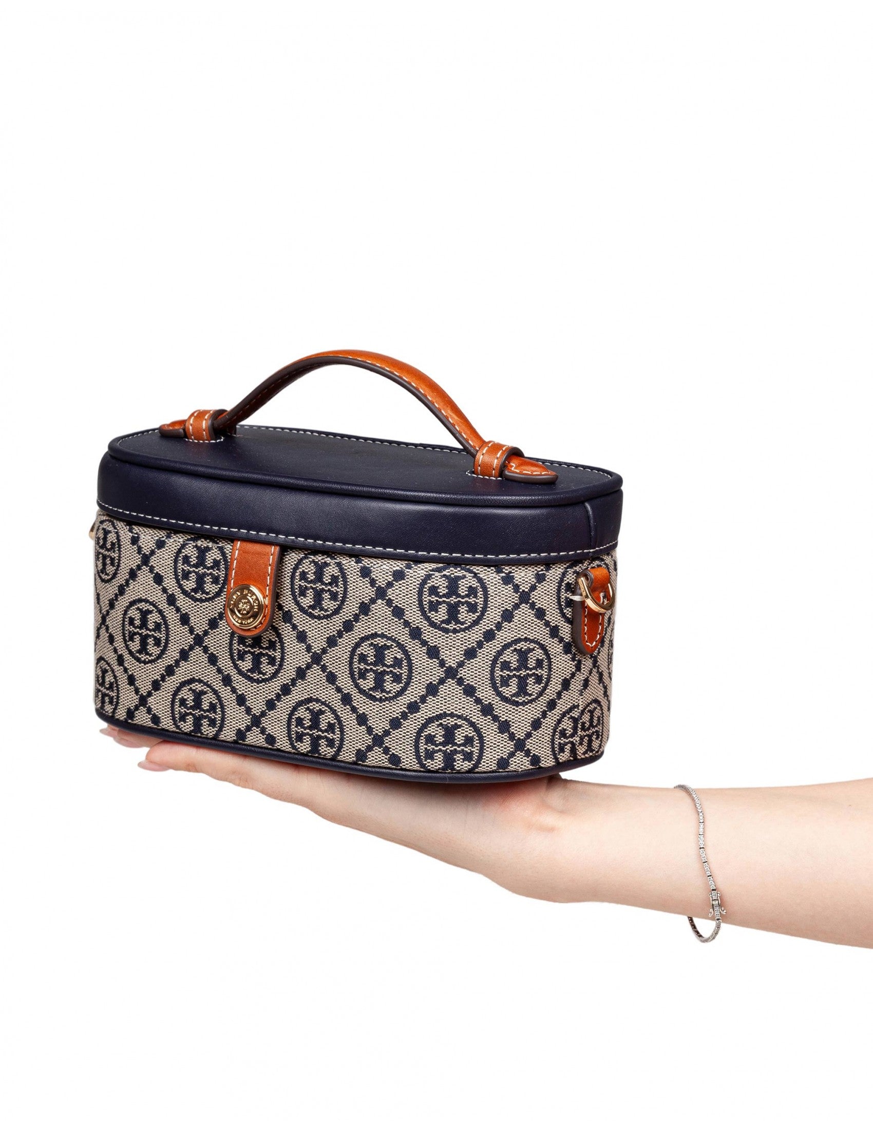 Tory Burch T MONOGRAM VANITY CASE