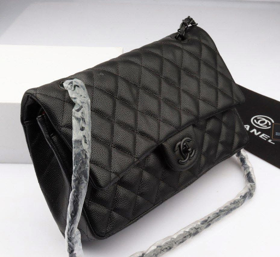 CHANEL BAG (20x30)cm