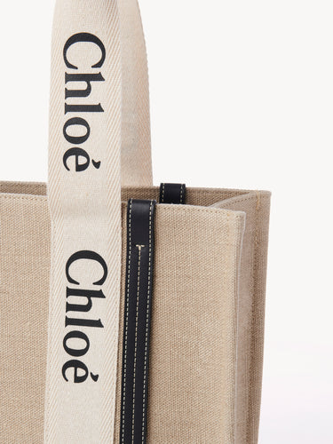 Chloé Medium Woody Tote Bag In Linen