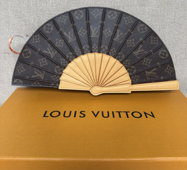 LV BAG