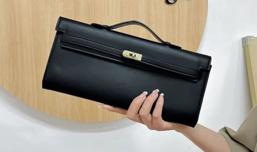 HERMES CLUTCH