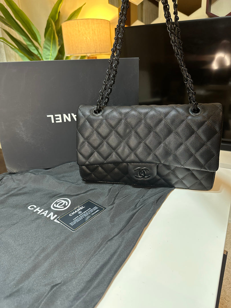 CHANEL BAG (20x30)cm