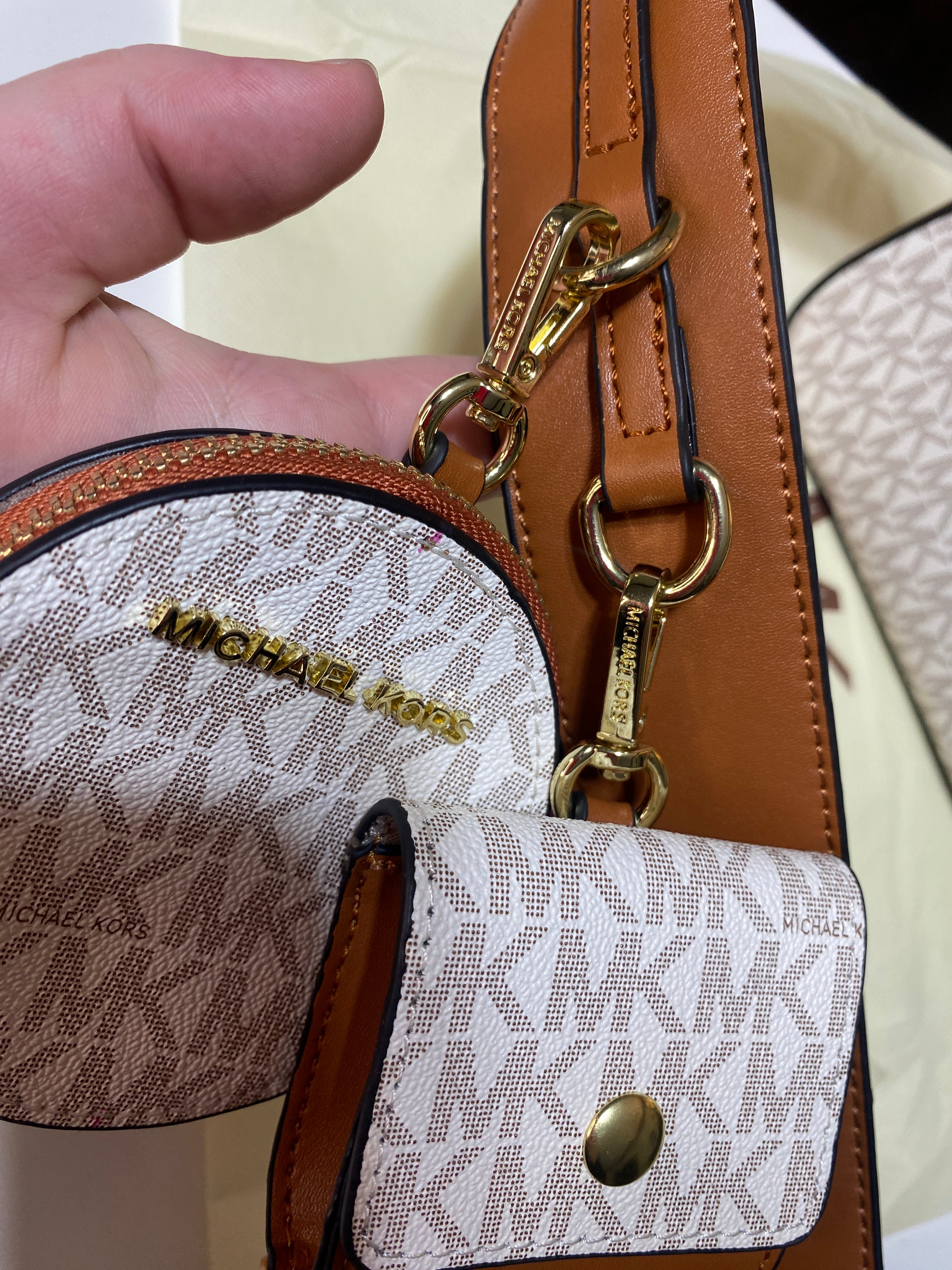 MICHAEL KORS BAG