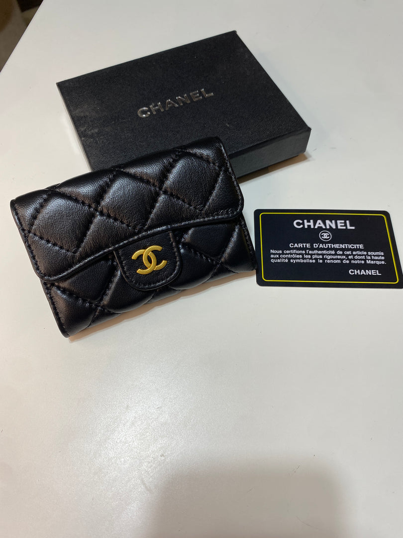 CHANEL(CARD HOLDER)