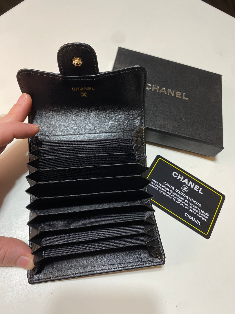 CHANEL(CARD HOLDER)