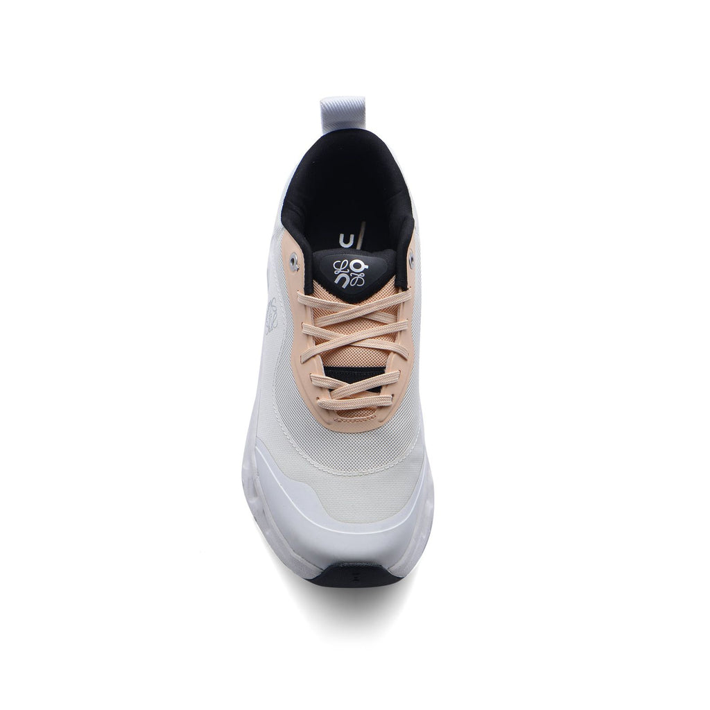 ON Cloud Loewe X On Running Woman